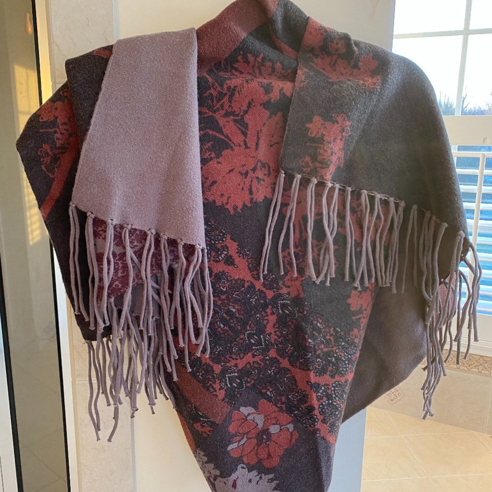 Purana Wrap Open Poncho